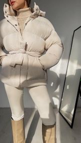 Пуховик з поясом молочний, XL