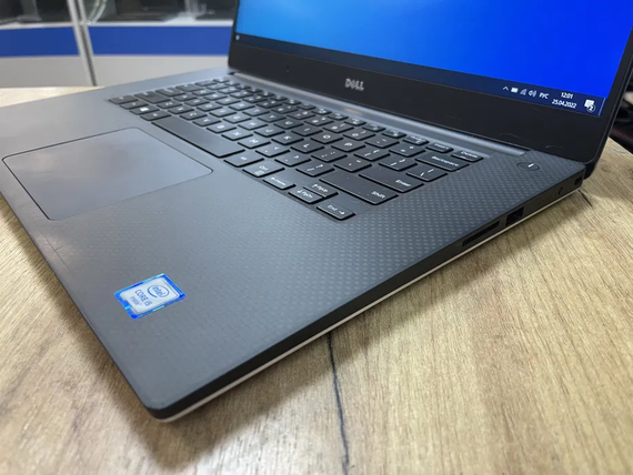 Ноутбук Dell XPS 9550 15.6  FHD core i5 6300HQ/8gb/240SSD/GTX 960M-2gb | Зображення 3