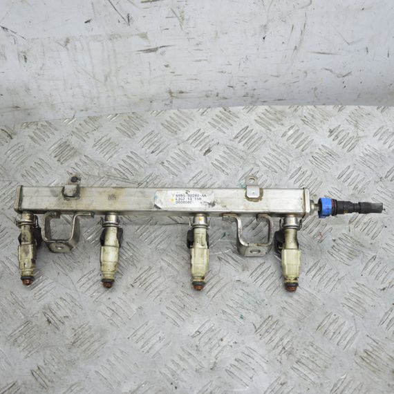 Паливна рейка 1.8 / 2.0 16V Mazda 5 2005-2010 Паливна рампа Мазда 5 6M8G9D280AA 0280156155