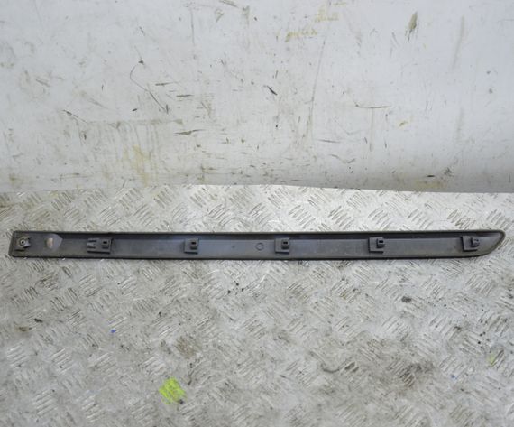 Накладка задніх правих дверей Renault Laguna III 2007-2015 універсал Молдинг дверей задній правий Рено Лагуна 3 828720001R | Зображення 3