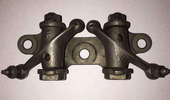 Коротке клапани (рокер) (низький) 4T CG125/200 (+вал) (комплект)