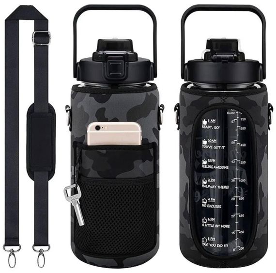 Спортивна пляшка для води 2000 мл у захисному чохлі. Чорна