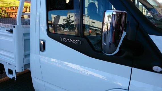 Накладки на дзеркала (2 шт) Carmos - Хромований пластик для Ford Transit 2000-2014 рр | Зображення 1