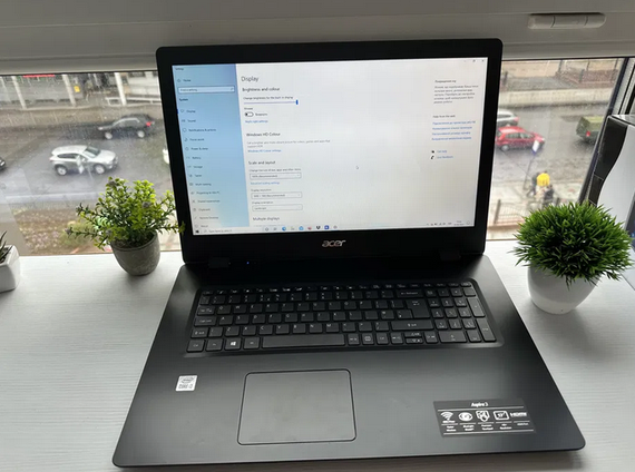Ультрабук Acer 17.3   HD+ ! 8/128 GB SSD + 1 TB Intel Core i3 10 Gen Б/В | Зображення 5