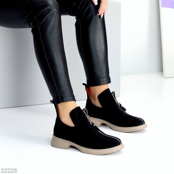 Дизайнерские черные замшевые туфли на молнии, натуральная замша на бежевой подошве | Зображення 1