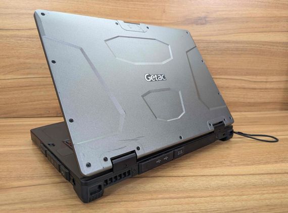 Защищенный ноутбук Getac S410 / 14" (1920x1080) IPS Touch / Intel Core i7-6600U (2 (4) ядра по 2.6 - 3.4 GHz) / 8 GB DDR4 / 256 GB SSD / nVidia GeForce GTX 950M, 2 GB GDDR5, 128-bit / Windows 10 б/у + Подарок Беспроводная мышь / USB | Зображення 1