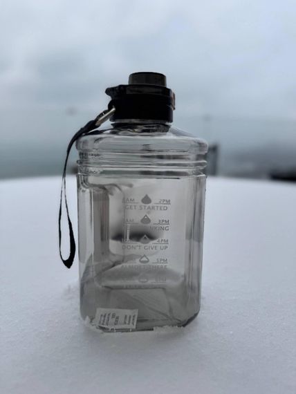 Чорна пляшка для води 2200 мл з BPA-free матеріалу для спорту і фітнесу | Зображення 4
