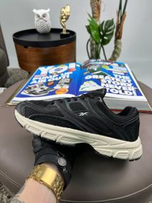 Чоловічі кросівки Reebok Premier Trinity KFS Black White весна / літо / осінь A3789 42 26,5