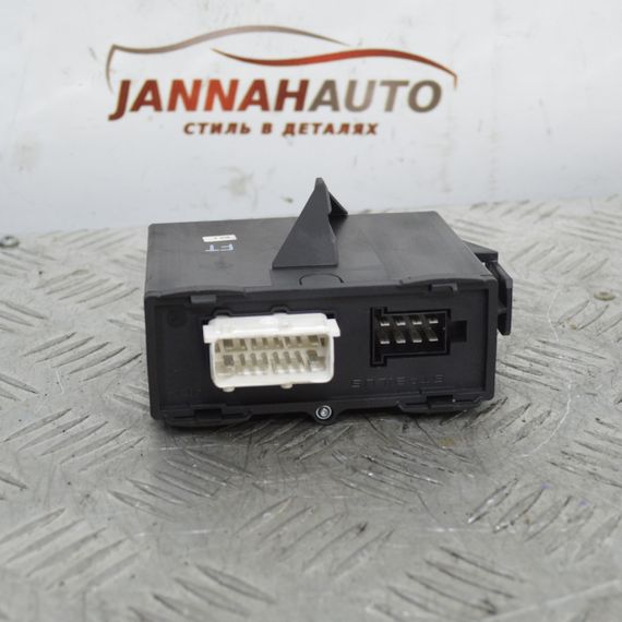 Блок управління склопідіймачами Peugeot 607 модуль контролер Пежо 607 8111WT | Зображення 1