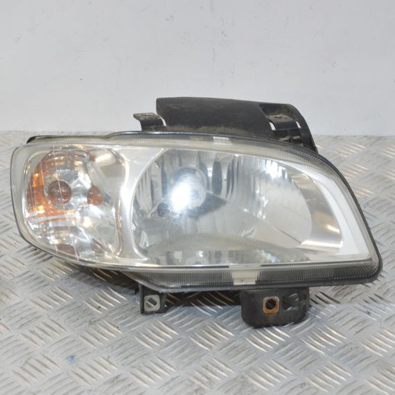 Фара передня права Seat Ibiza II 1999-2002 Сеат Ібіца 6K1941032A
