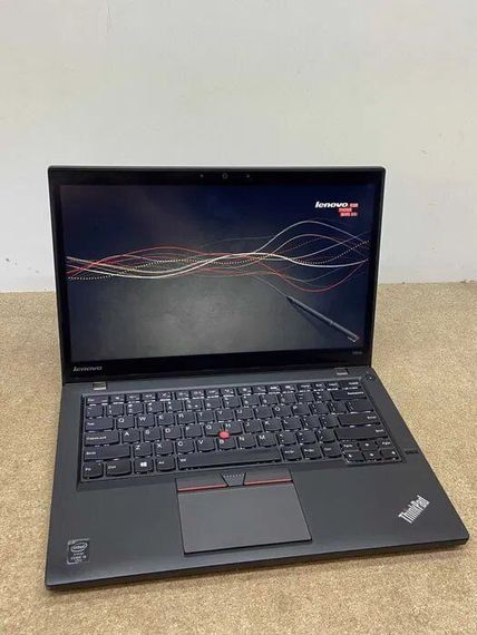 Ультрабук Lenovo Thinkpad T450s / 14" (1920x1080) IPS Touch / Intel Core i5-5300U (2 (4) ядра по 2.3 - 2.9 GHz) / 12 GB DDR3 / 480 GB SSD / Intel HD Graphics 5500 / WebCam / 2x АКБ б/в | Зображення 2
