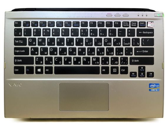 Ноутбук Б-класс Sony SVT131A11V / 13.3" (1366x768) TN / Intel Core i5-3317U (2 (4) ядра по 1.7 - 2.6 GHz) / 8 GB DDR3 / 120 GB SSD / Intel HD Graphics 4000 / WebCam б/у | Зображення 1