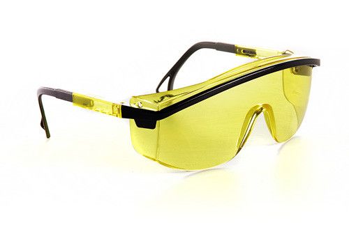 Очки защитные БАЗИС янтарные СИЛА