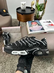 Кросівки Air Max Plus TN Lace Toggle White Black , В'єтнам 45 28 - 28.5 см
