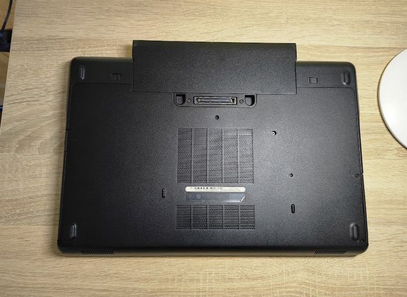 Ноутбук Dell Latitude 6540 15.6 Full HD + i7 4800MQ + Radeon 8790M | Зображення 11