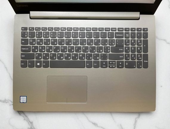 Ноутбук Б-клас Lenovo IdeaPad 320-15IKB / 15.6" (1920x1080) TN / Intel Core i5-8250U (4 (8) ядра по 1.6 - 3.4 GHz) / 8 GB DDR4 / 240 GB SSD / Intel UHD Graphics 620 / WebCam б/в | Зображення 3