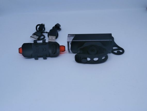 Велосипедний ліхтар з габаритами AQY-0108A-XPE + STOP-5LED, micro USB, вбудований акумулятор DC-2218 | Зображення 6