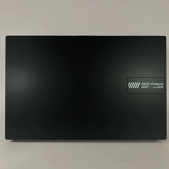 Ультрабук Asus VivoBook GO 15 E1504F-WS51 / 15.6" (1920x1080) IPS / AMD Ryzen 5 40 (4 (8) ядра по 2.8 - 4.3 GHz) / 8 GB DDR5 / 512 GB SSD / AMD Radeon 610M / WebCam б/в + Подарунок Бездротова миша / USB | Зображення 6