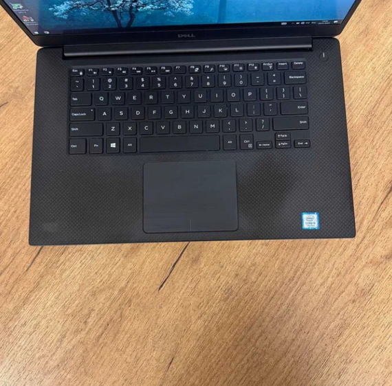 Ноутбук Dell XPS 9560 15.6" FHD IPS i5-7300HQ 8GB 256GB SSD GTX 1050 Б/В | Зображення 3