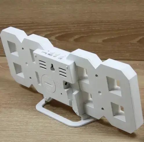 Електронний настільній годинник з будильником та термометром VST-883 Зелені | Зображення 3