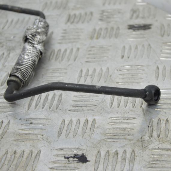 Масляна трубка 1.6 HDI Citroen C4 2004-2010 Трубопровід змащення турбіни Сітроен ц4 9648934680 | Зображення 2