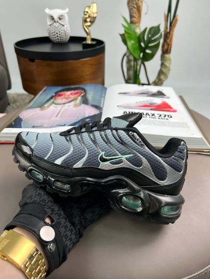 Кросівки Air Max Plus Grey Black Silver , текстиль , В'єтнам 40 25.5 см