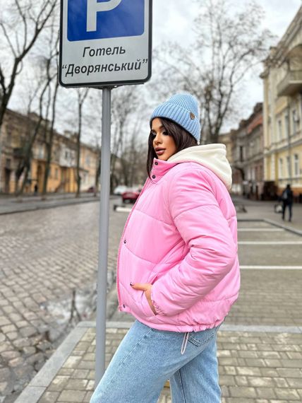 Жіноча тепла куртка з капюшоном колір пудра р.42/44 448311 | Зображення 1