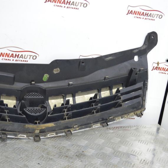 Решітка радіатора Opel Astra H III рестайлінг 2007-2010 Опель Астра 13225780 | Зображення 5