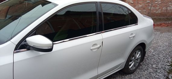 Нижні молдинги вікон (6 шт, нерж.) OmsaLine - Чорний хром для Volkswagen Jetta 2011-2018 рр. | Зображення 2