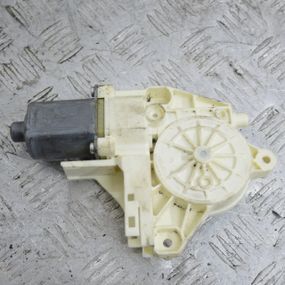 Моторчик склопідйомника передніх правих дверей Renault Laguna III 2007-2015 Моторчик скла Рено 0130822331