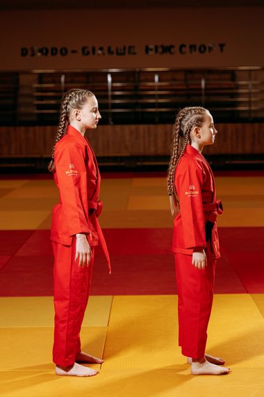 Червоне дитяче кімоно для дівчаток, грепплінг, TM BUDOGI, зріст 150 см, щільність 350 гр/м.кв. | Зображення 3