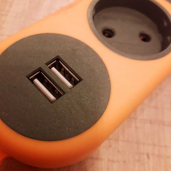 Сетевой удленитель на 2 розетки + 2 USB порта | Зображення 2