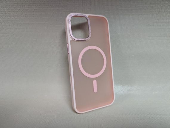 Чехол для iPhone 16 Plus / Айфон 16 Плюс, GUARD MATTE, противоударный, Soft Touch, с MagSafe, розовый