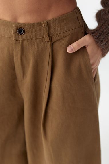 Котонові штани-палаццо зі складками - світло-коричневий цвет, M (є розміри) | Зображення 3