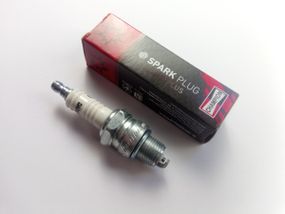 Свічка запалювання CHAMPION (OE059) Волга, Москвіч., 1 шт. (OE059/T10)