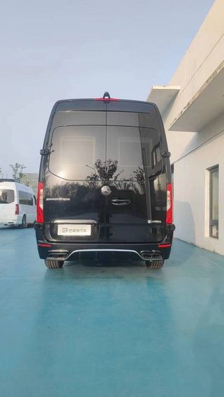 Комплект обвісів (AMG) для Mercedes Sprinter W907/W910 2018- рр | Зображення 1