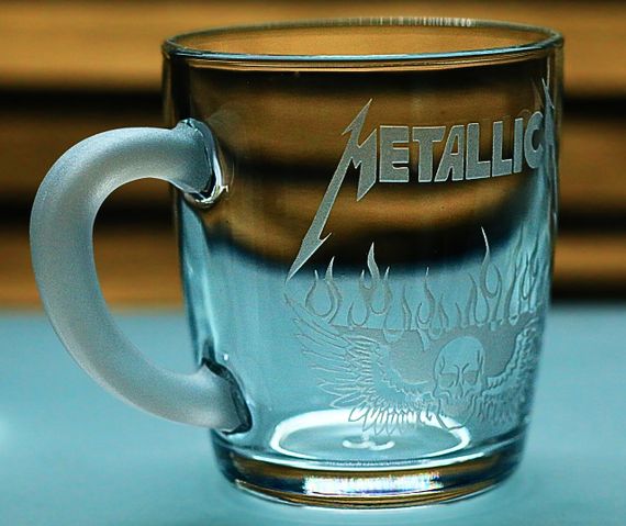 Скляна чашка 350 мл  Metallica з гравіюванням кружка для фаната металу Рок-атрибутика  подарунок металісту | Зображення 2