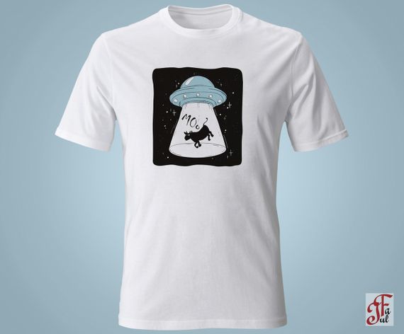 Женская футболка с принтом   НЛО крадет корову