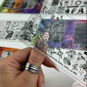 Пластина з трафаретом Exclusive 05 для стемпінгу RichColor (12х6см)