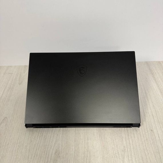 Ігровий ноутбук Б-клас MSI GS66 Stealth 10SE / 15.6" (1920x1080) IPS / Intel Core i7-10750H (6 (12) ядра по 2.6 - 5.0 GHz) / 16 GB DDR4 / 512 GB SSD / nVidia GeForce RTX 2060, 6 GB GDDR6, 192-bit / WebCam б/в | Зображення 6