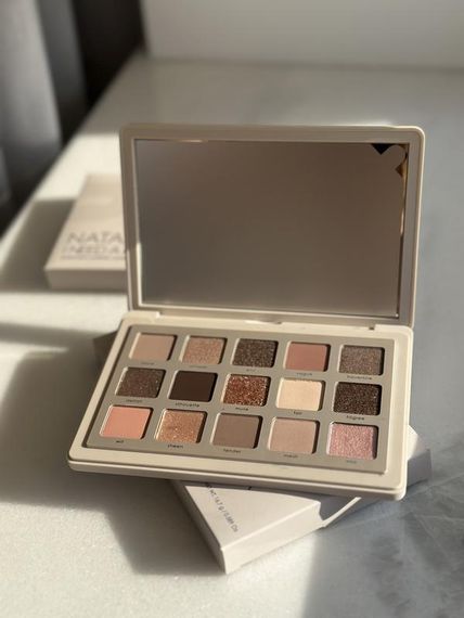 Палитра теней Natasha Denona I Need a Nude Palette (16.7 g) | Зображення 1