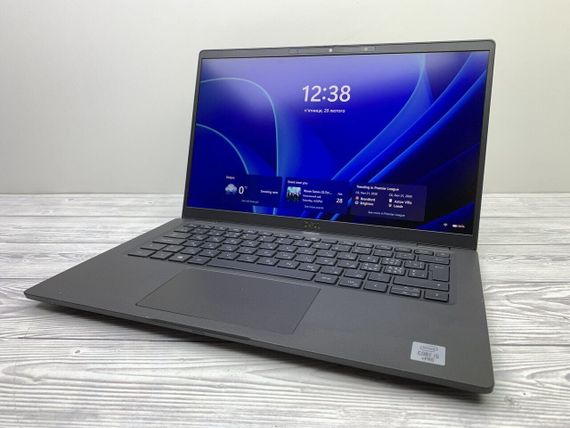 Ультрабук Б-класс Dell Latitude 7410 / 14" (3840x2160) IPS / Intel Core i5-10310U (4 (8) ядра по 1.7 - 4.4 GHz) / 8 GB DDR4 / 240 GB SSD / Intel UHD Graphics / WebCam б/у | Зображення 2