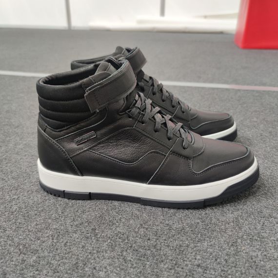 Практические мужские ботинки с мехом 43 размер | Зображення 1