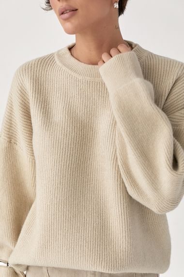 В'язана тепла однотонна кофта - бежевий цвет, ONE SIZE (є розміри) | Зображення 3