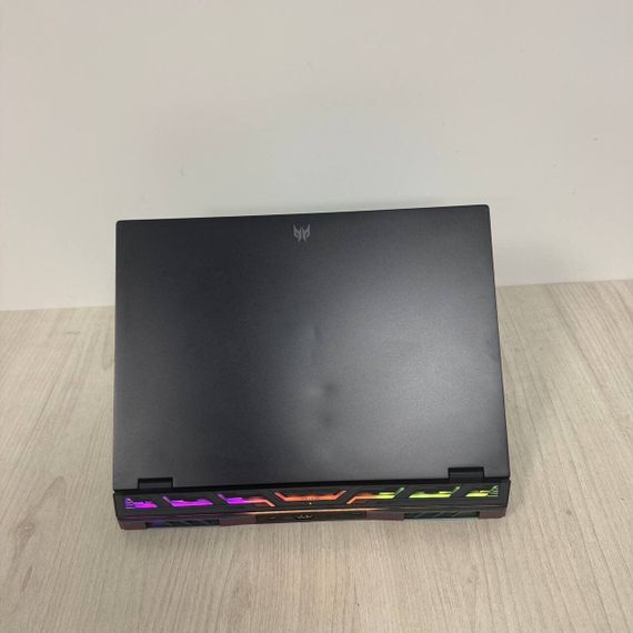 Игровой ноутбук Б-класс Acer Predator Helios 16 PH16-71 / 16" (2560x1600) IPS / Intel Core i9-13900HX (24 (32) ядер по 2.2 - 5.4 GHz) / 16 GB DDR5 / 512 GB SSD / nVidia GeForce RTX 4080, 12 GB GDDR6, 192-bit / WebCam б/у | Зображення 7
