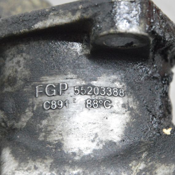 Термостат 1.9 CDTI Opel Astra H Signum Vectra C Zafira B корпус термостата Опель Астра Вектра Зафіра 55203388 | Зображення 3