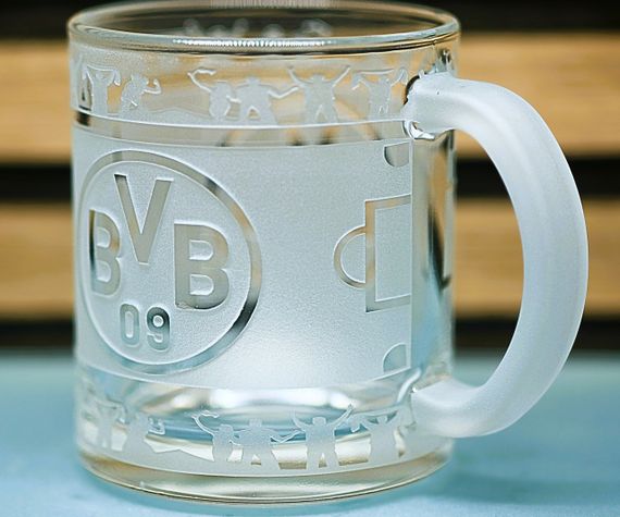 Стеклянная чашка 320 мл ФК Боруссия  Borussia с гравировкой подарок для фаната футбольная кружка круговая | Зображення 5