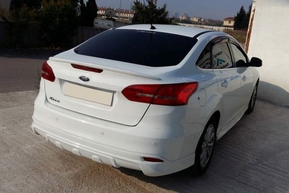 Накладка на задний бампер Sedan 2015-2024 (под покраску) для Ford Focus III