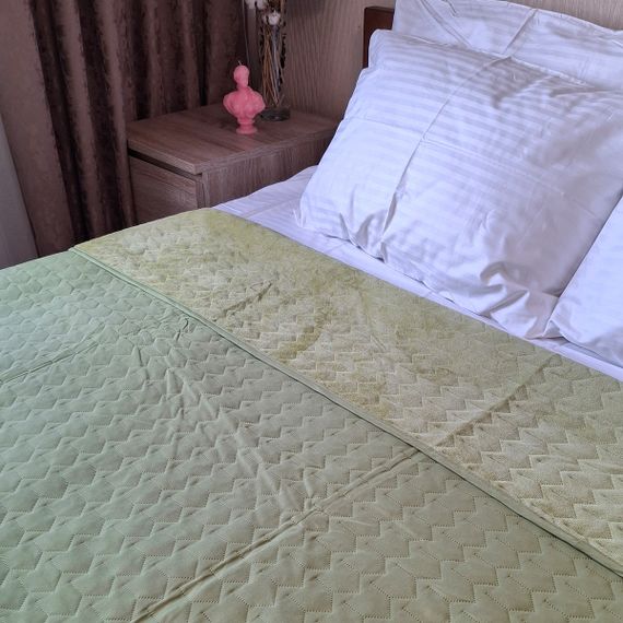 Покривало SoundSleep Tenderness велюрове стьобане 220х240 см олива (94396171) | Зображення 2