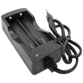 Зарядний пристрій для акумулятора 18650 2 комірки з індикатором заряду MD — 202 A